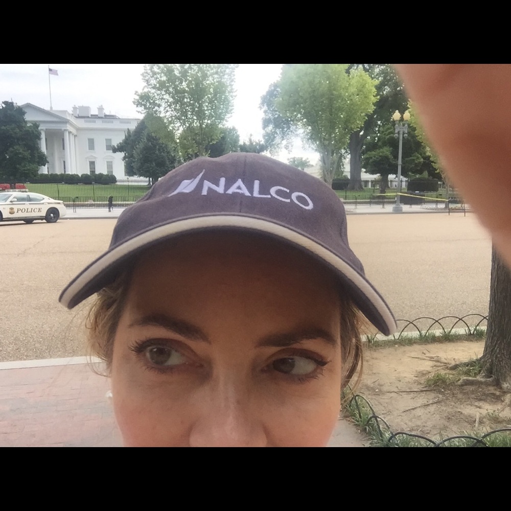 Meet your Posher, Gisella